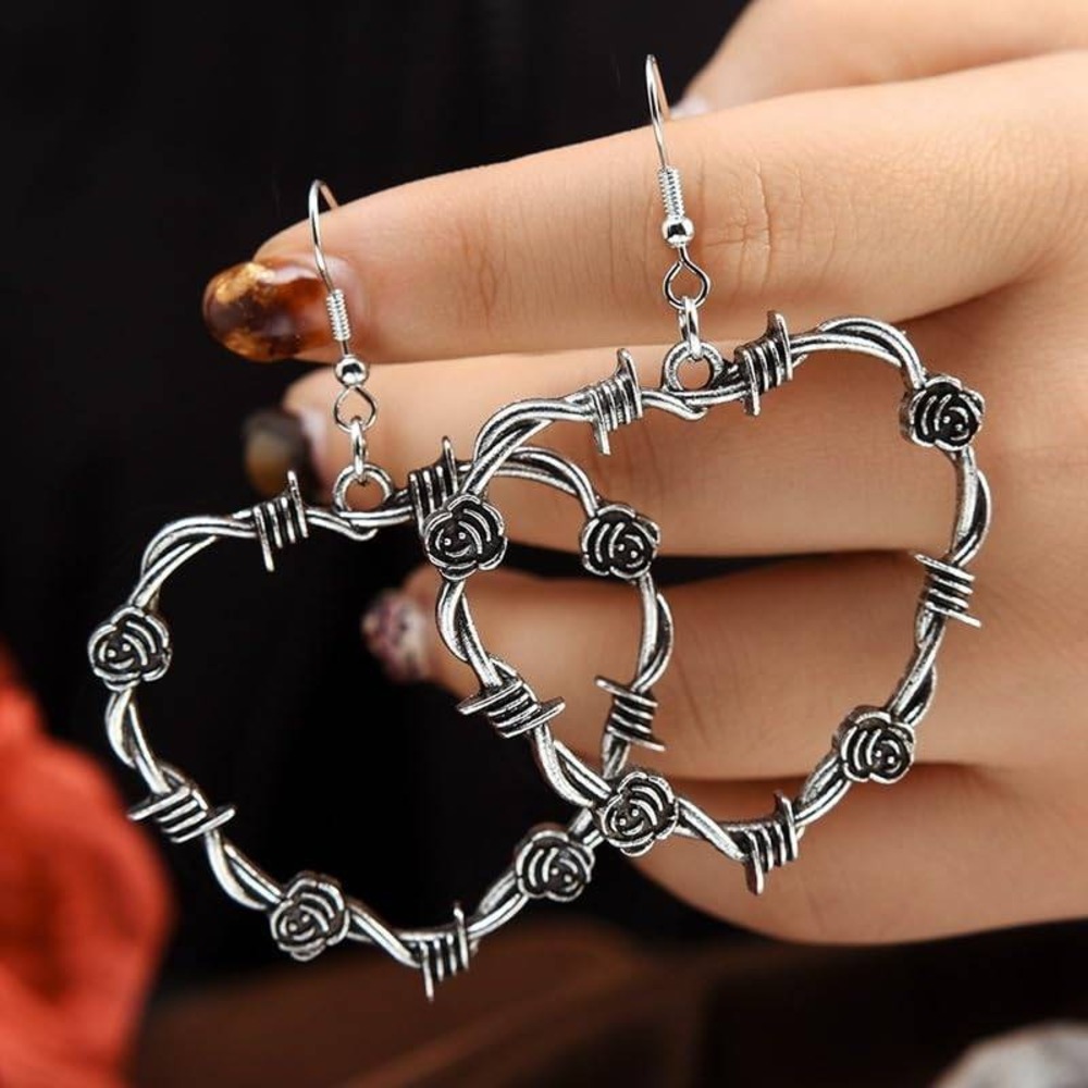 Black Barbed Wire Heart Rose Earrings Gothic Punk Grunge Alt Drop Earrings